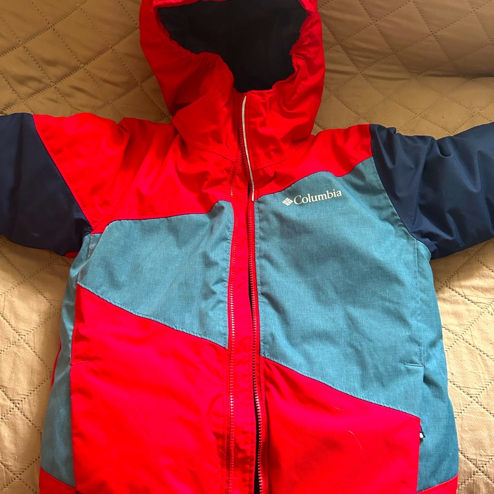 Boys size 8 Columbia insulated winter coat